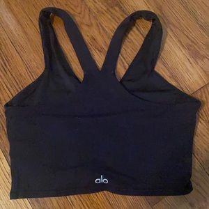 Alo cropped tank